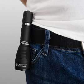 TORCIA A LED ARMYTEK PREDATOR XP-L HI