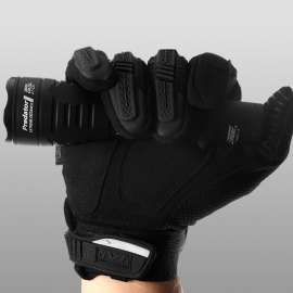 TORCIA A LED ARMYTEK PREDATOR XP-L HI